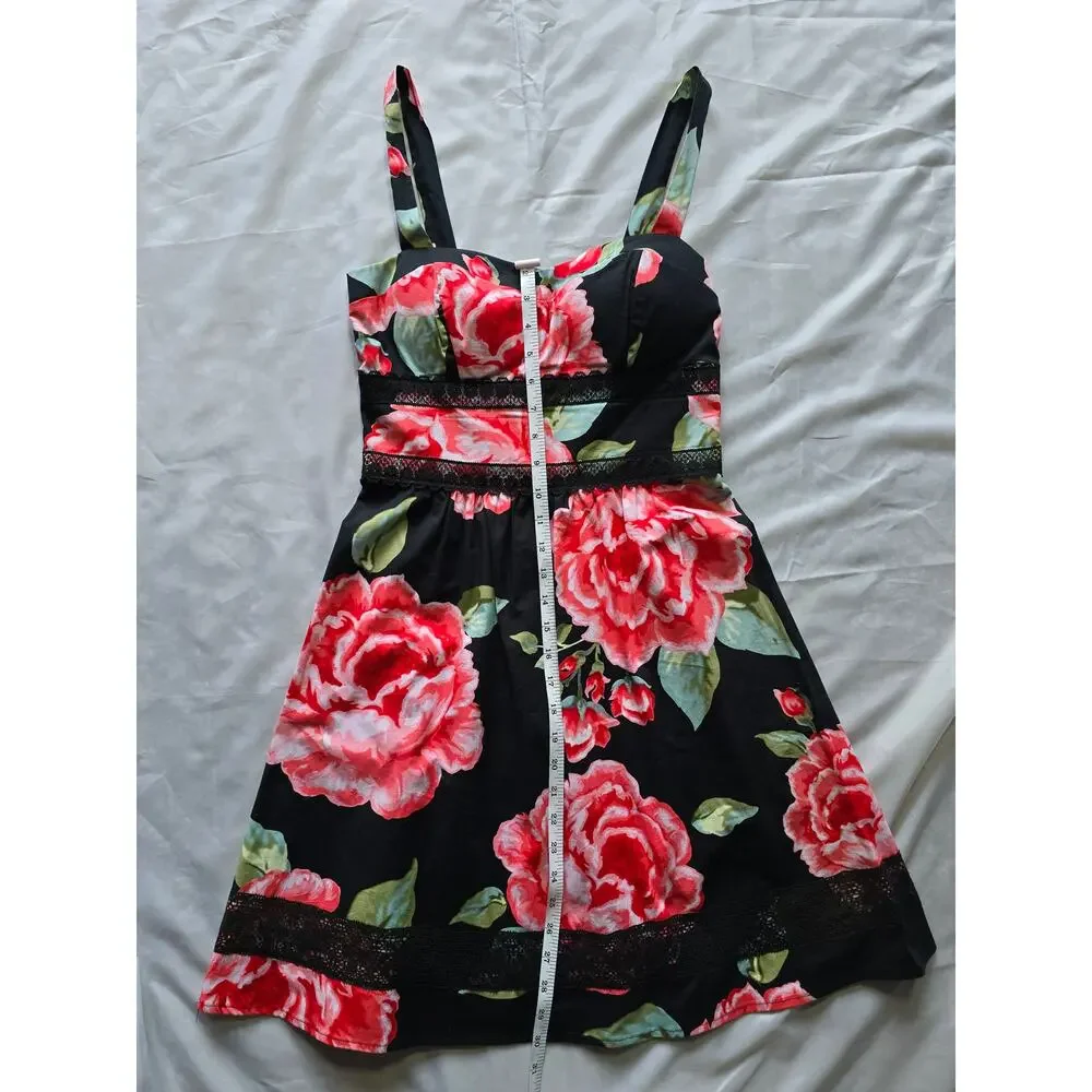 B. Smart Floral Fit & Flare Dress Black Red Rose Print Size 4 Lace Trim - Picture 5 of 8